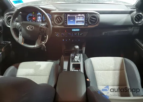 2022 Toyota Tacoma Double Cab z USA, uszkodzony, nr VIN 3TMCZ5AN9NM491585